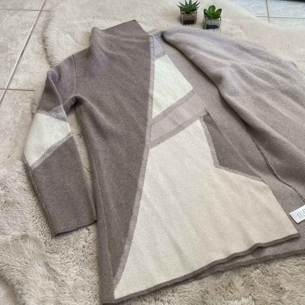 Tahari Cashmere Cardigan Color Block Tan Cream Si… - image 4